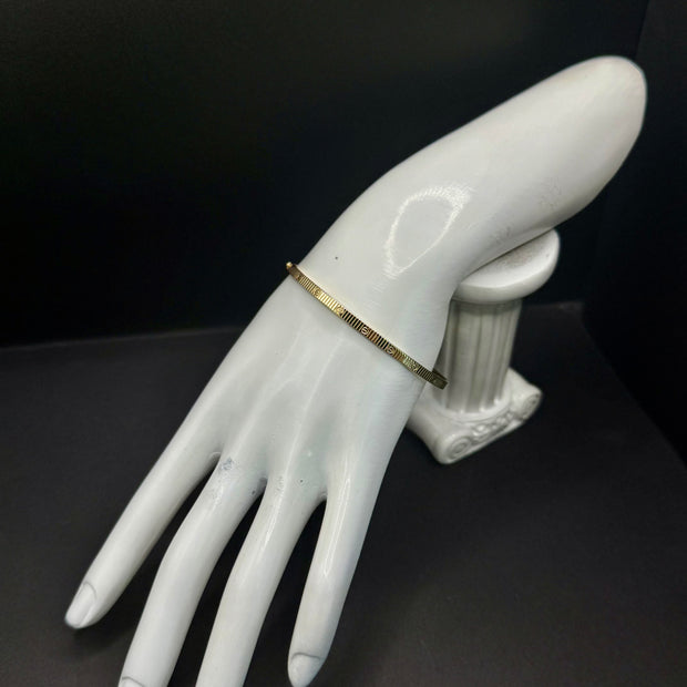 Mini Bangle LOVE  14KT GOLD