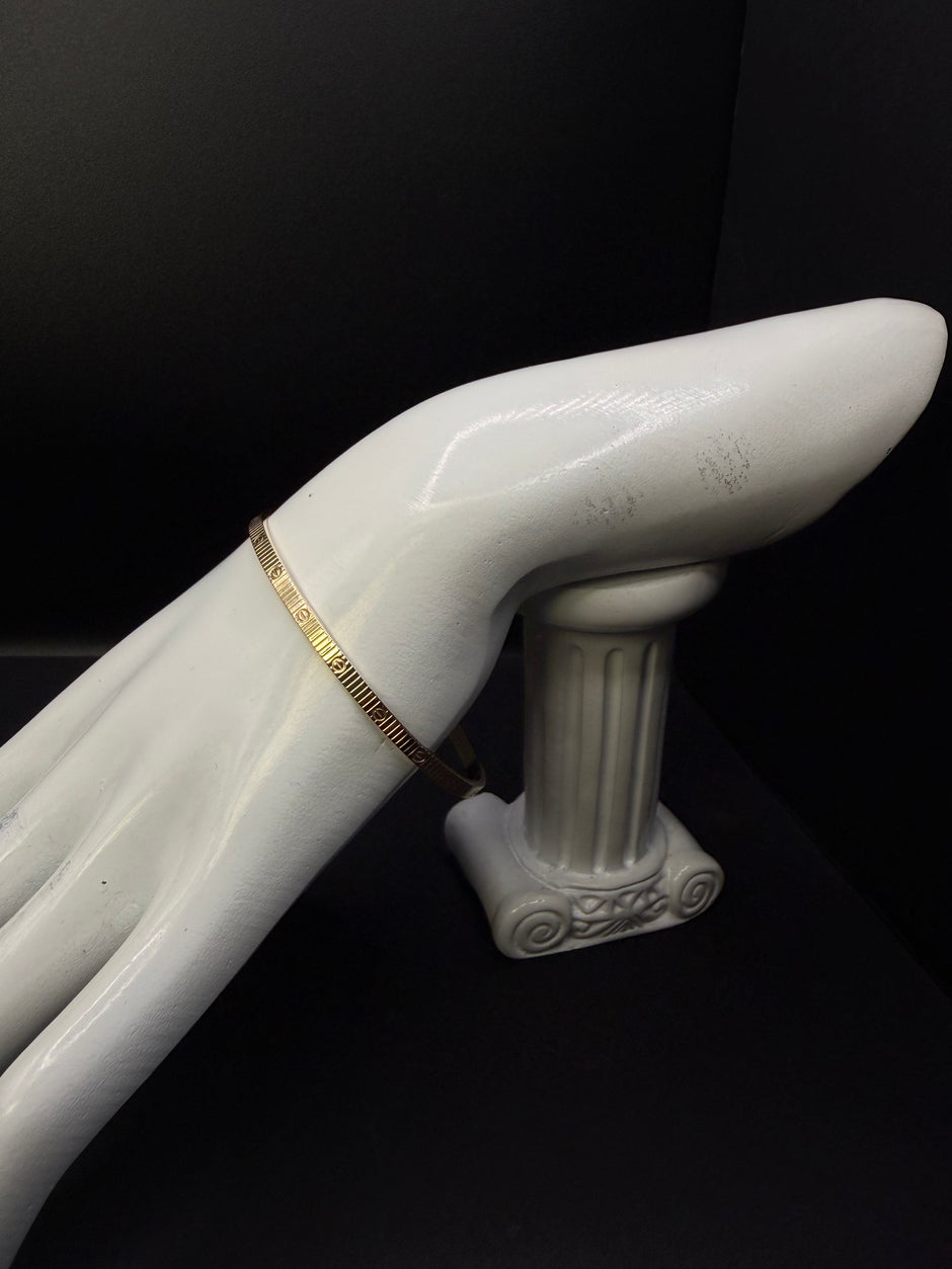 Mini Bangle LOVE  14KT GOLD