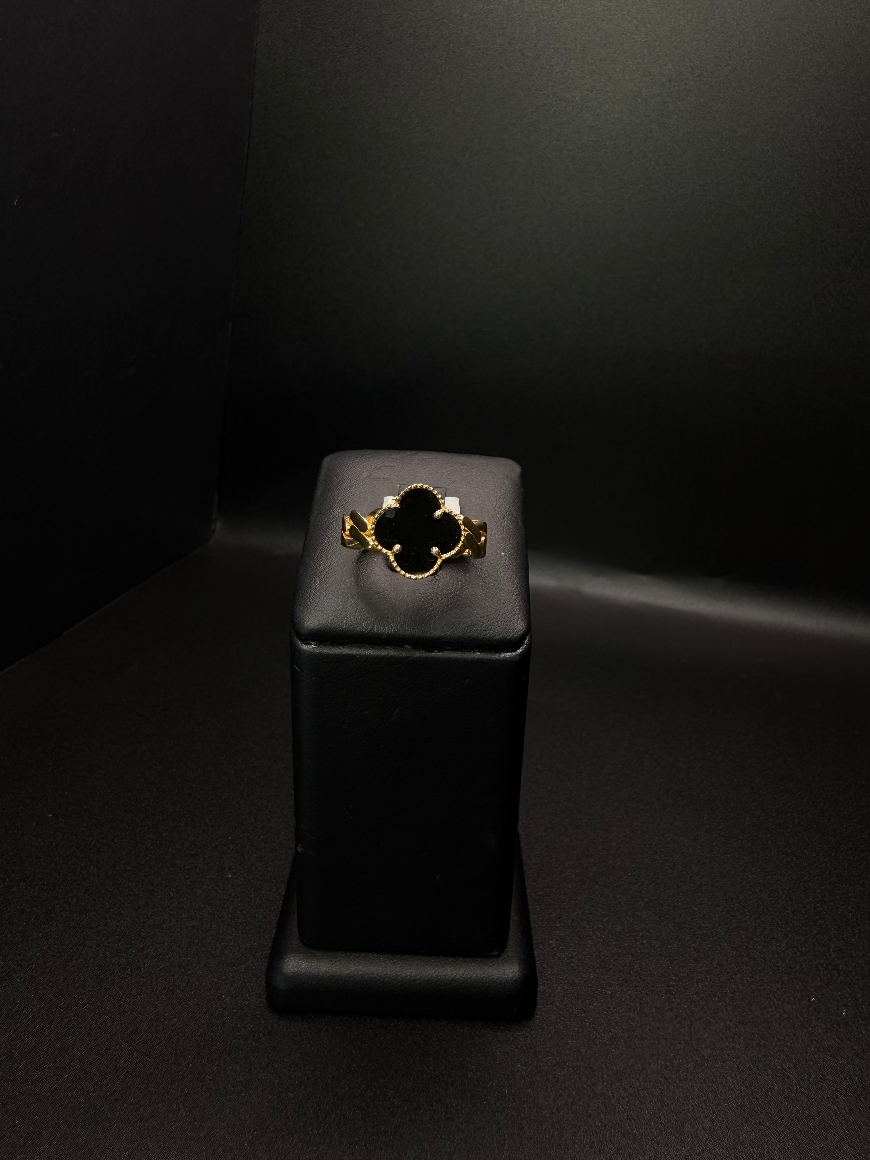 `Men's Ring 18KT