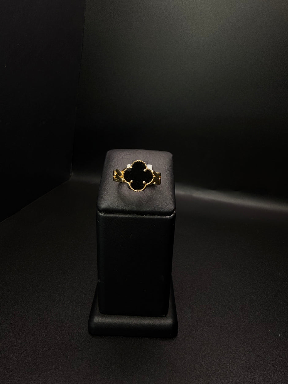 `Men's Ring 18KT