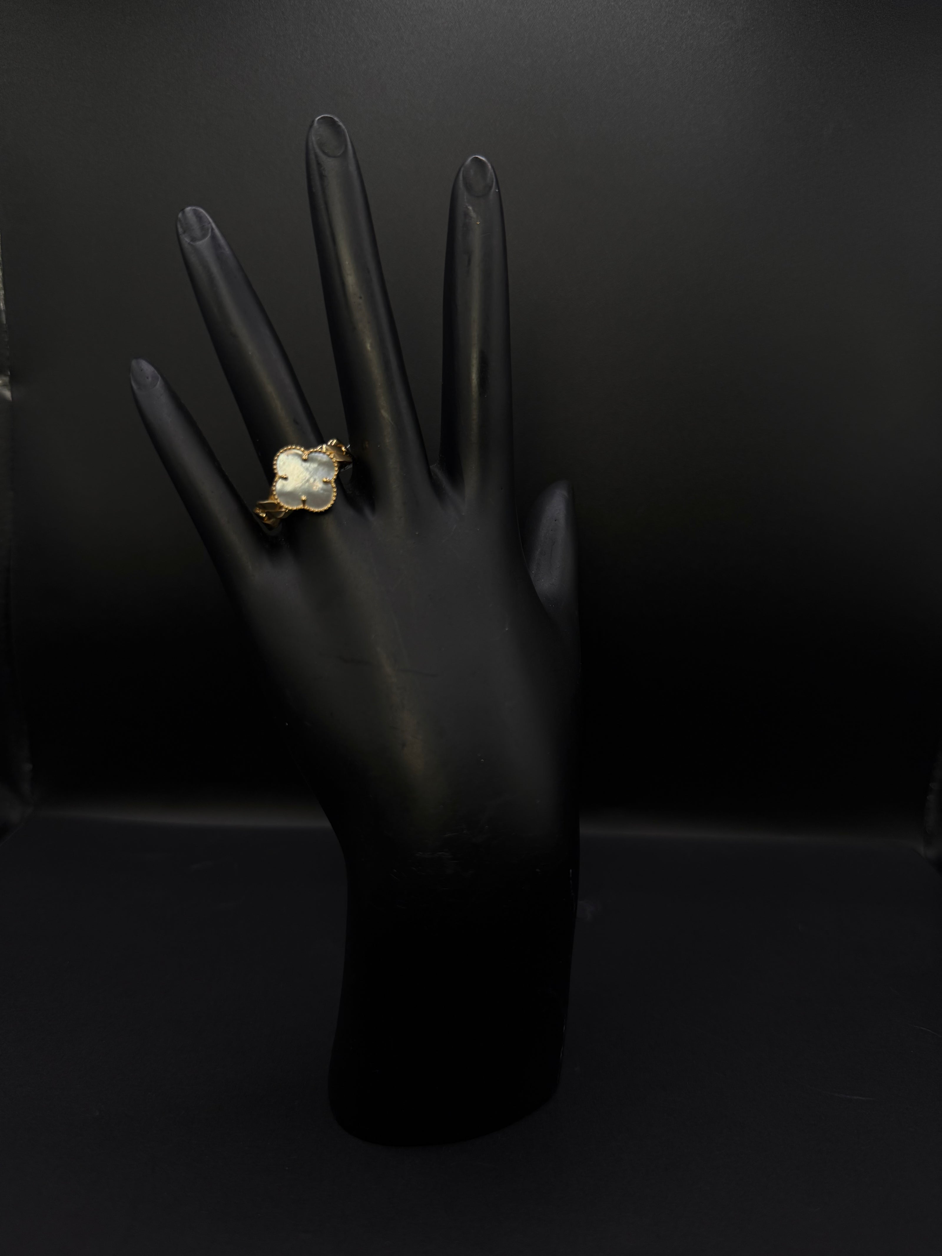 Women Ring 18KT