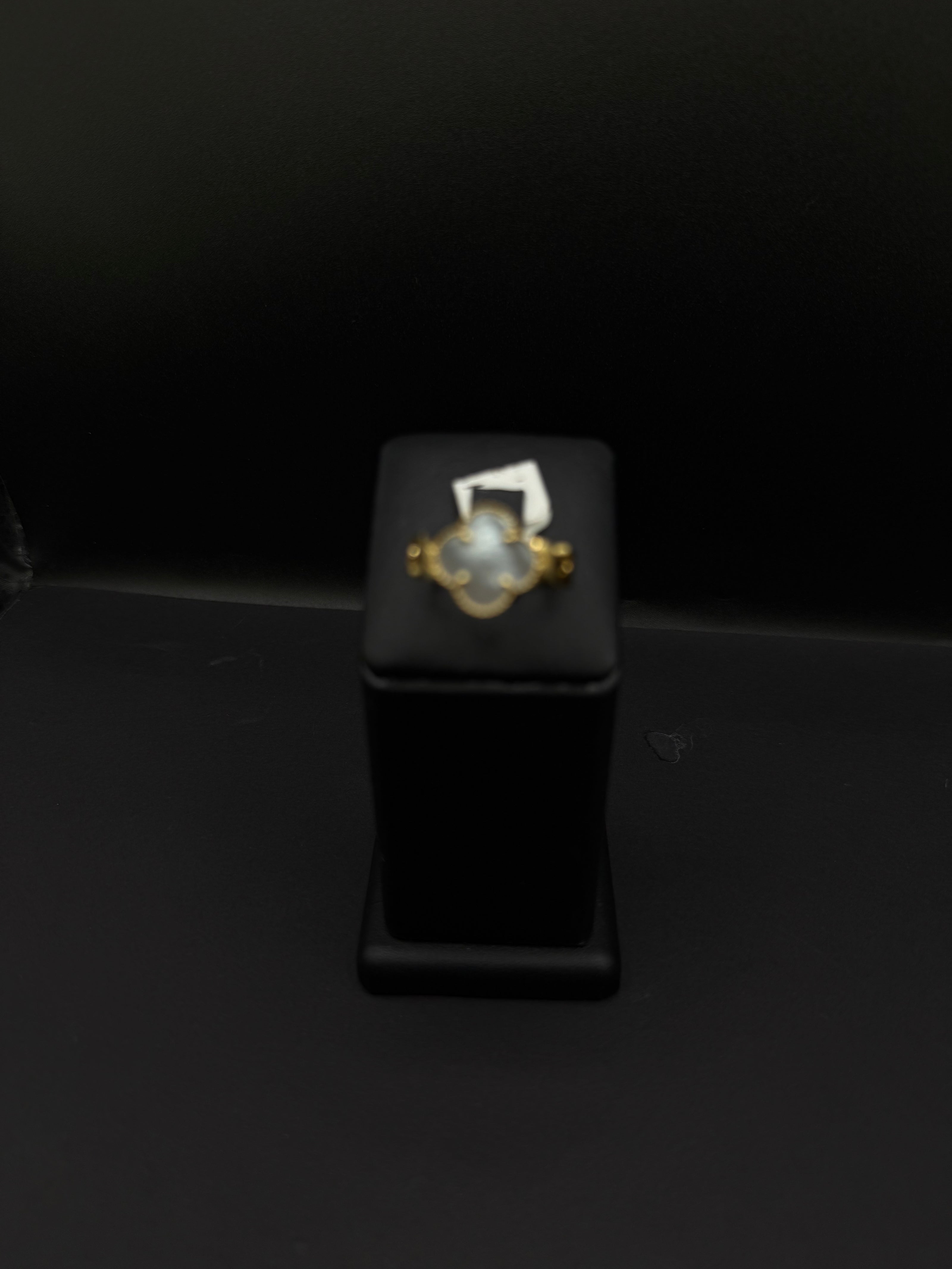 Women Ring 18KT