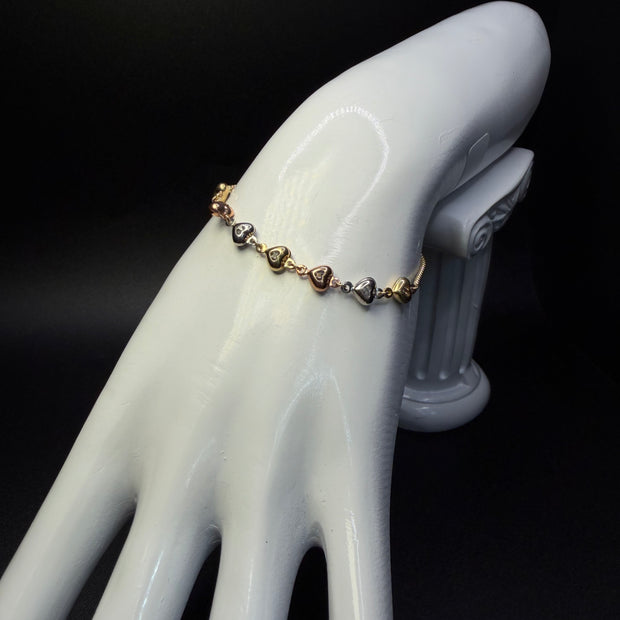 Delicate Heart Link Bracelet