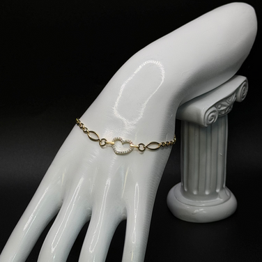 Elegant Heart Bracelet