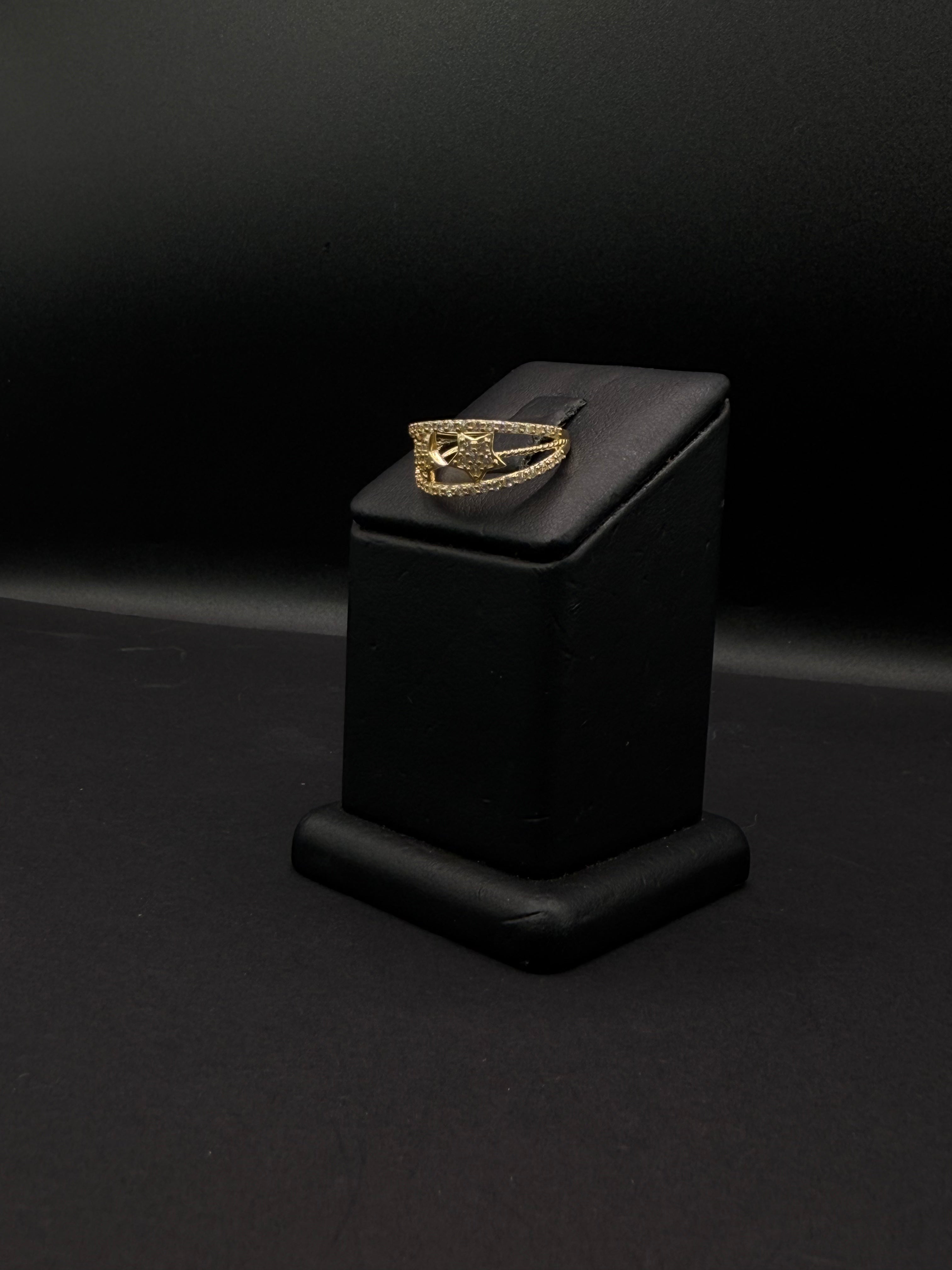 Women's Ring 14KT