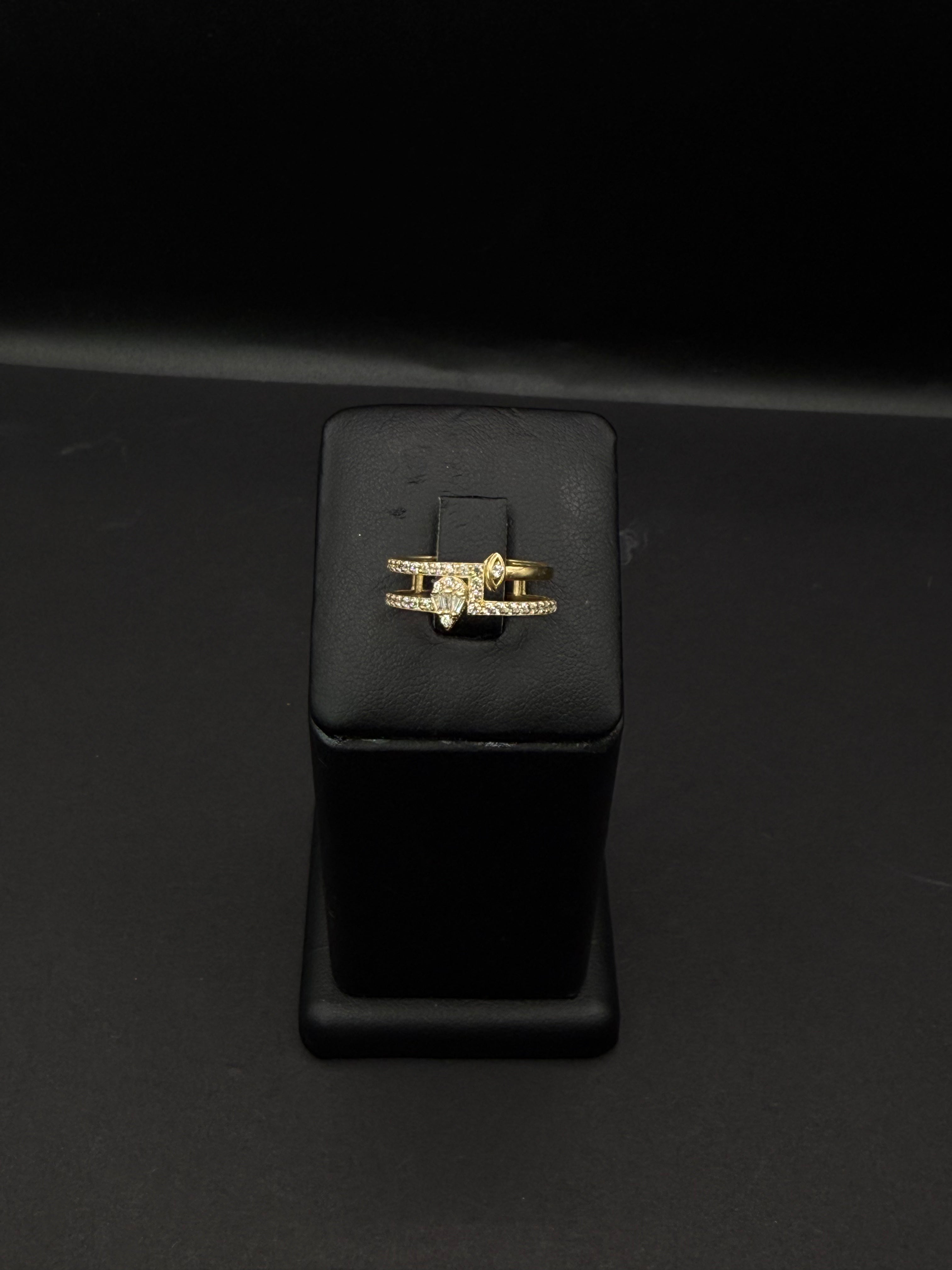 Women's Ring 14KT