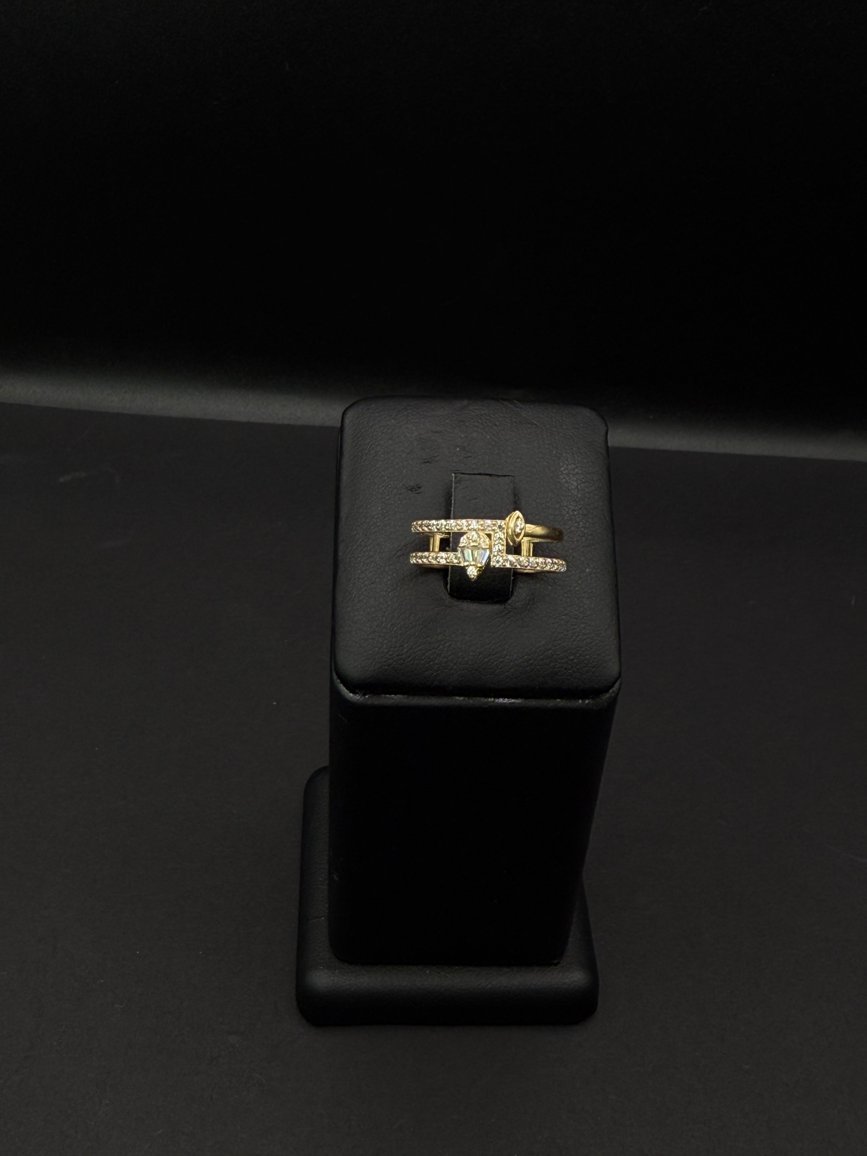 Women's Ring 14KT