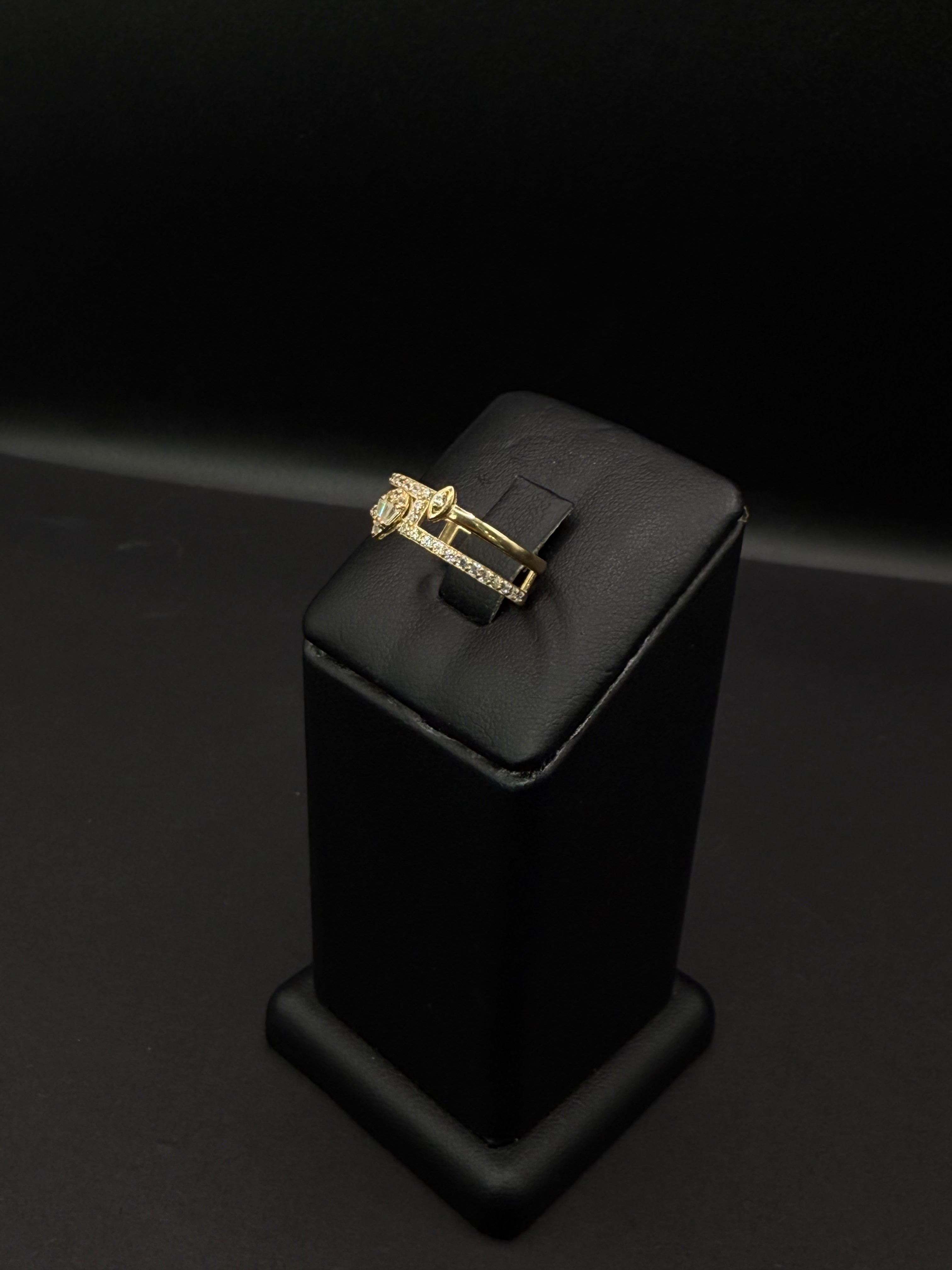 Women's Ring 14KT