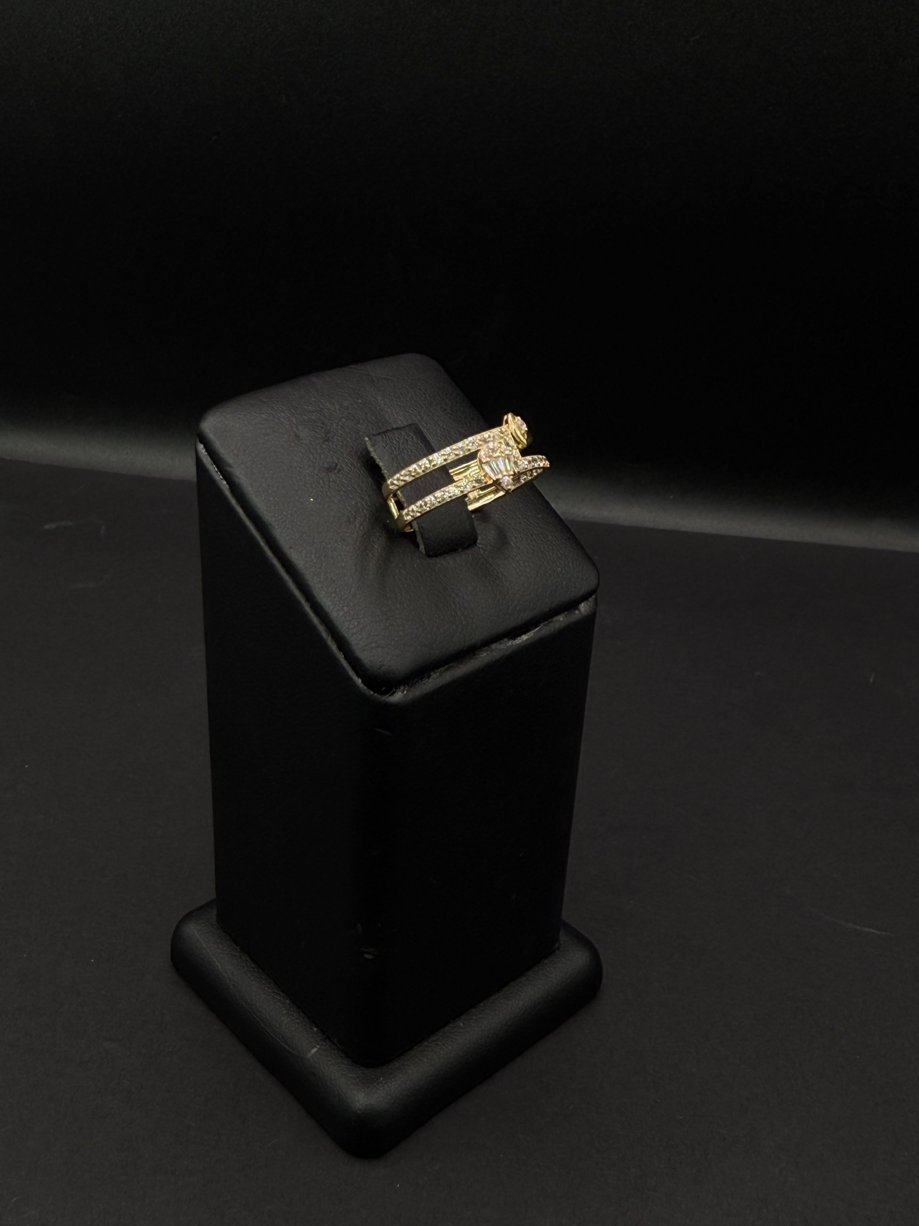 Women's Ring 14KT
