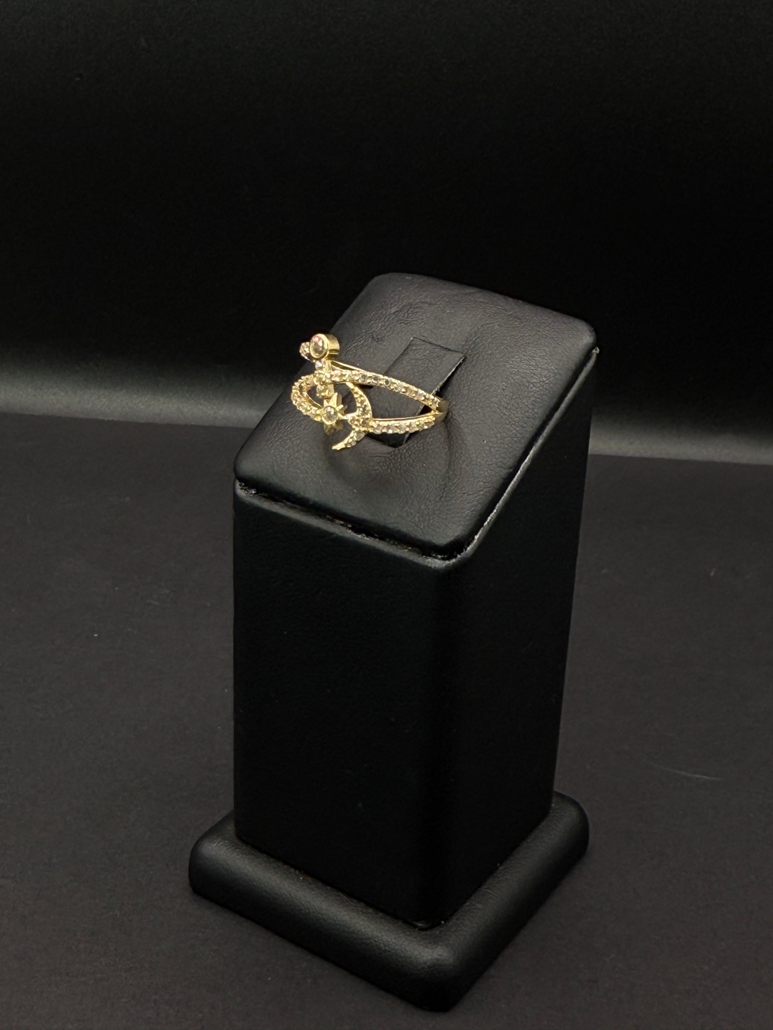 Women' Ring 14Kt