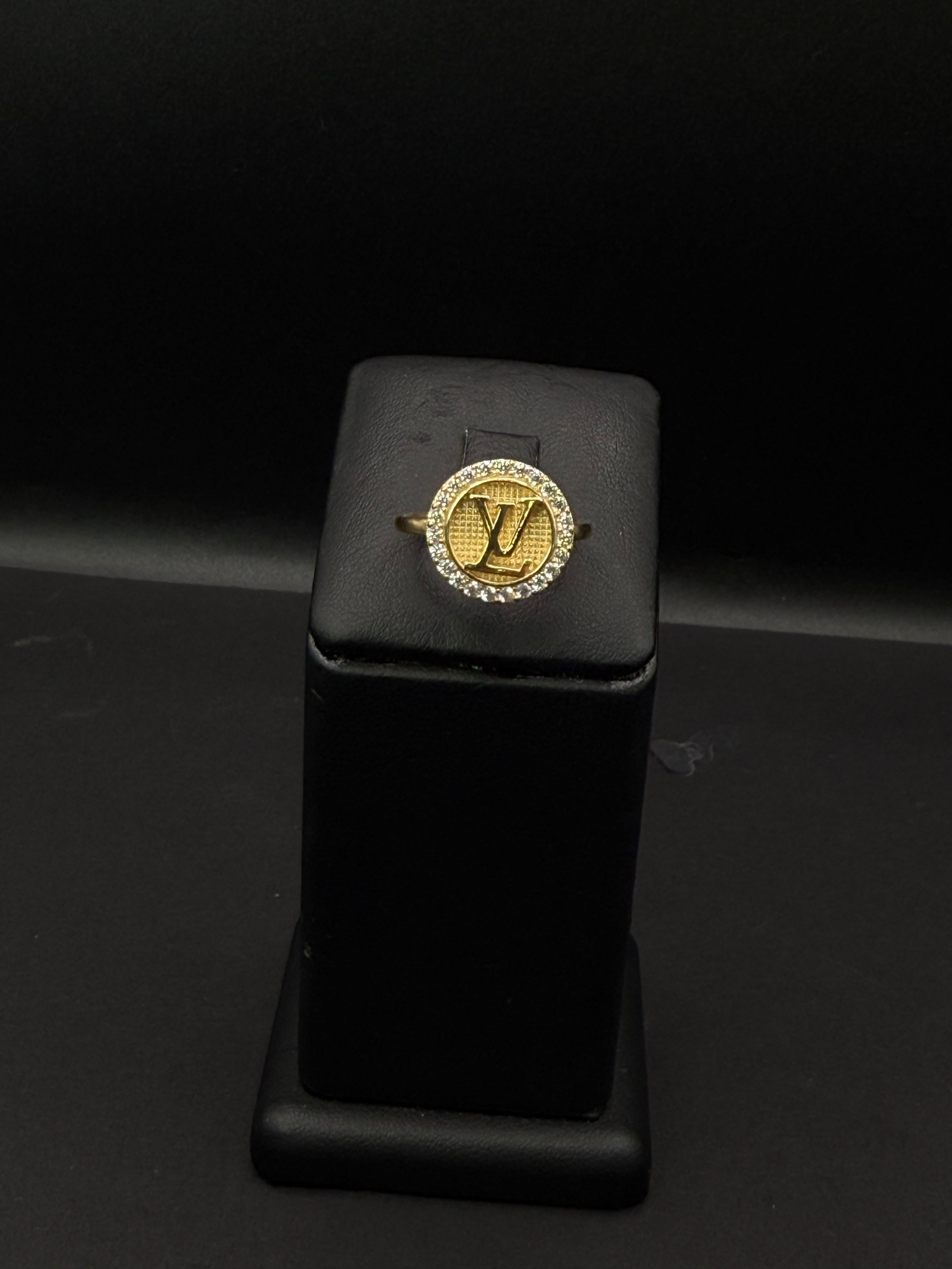Women's Ring 14KT