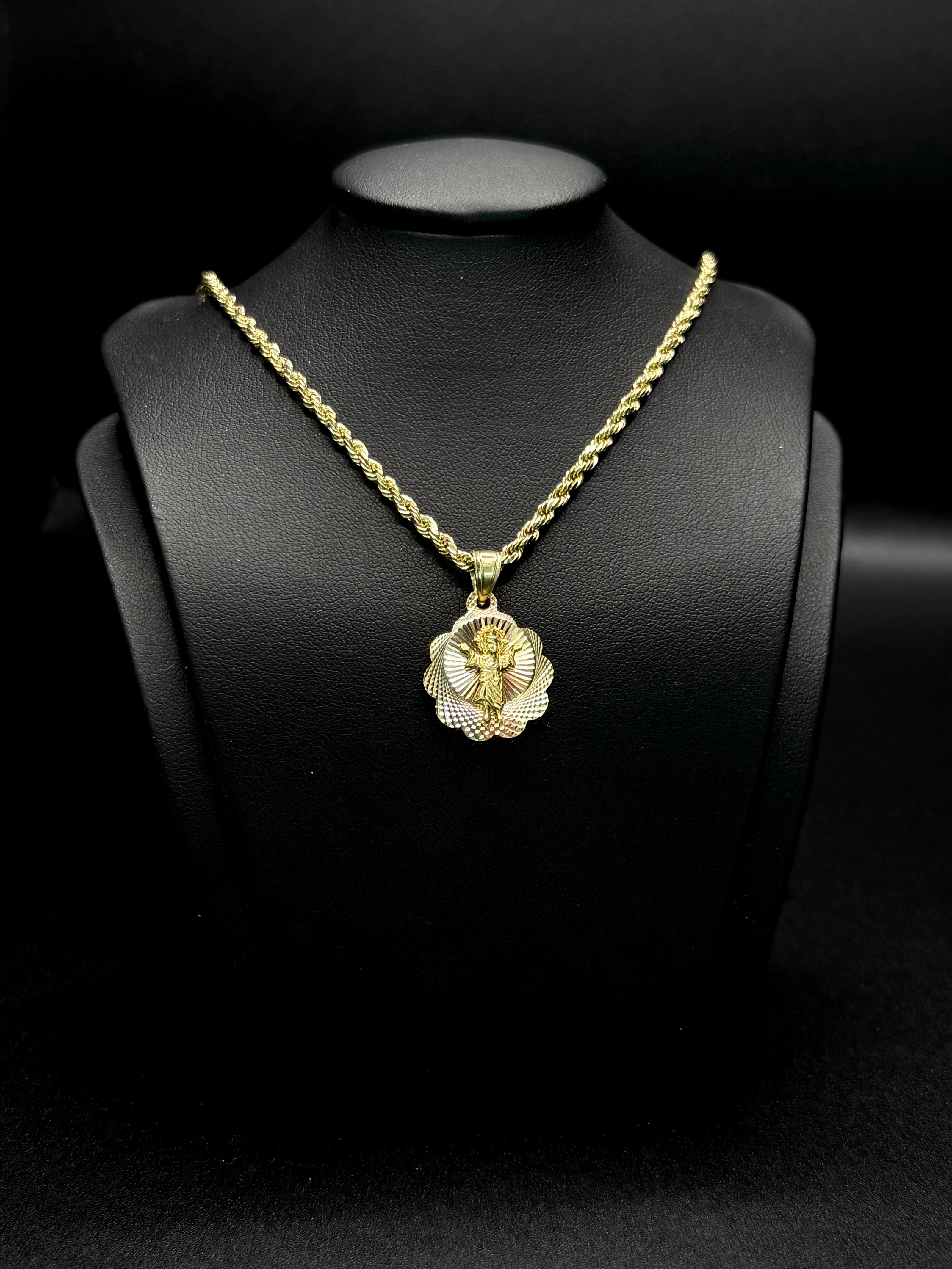 Kid's Chain and Pendant 14KT