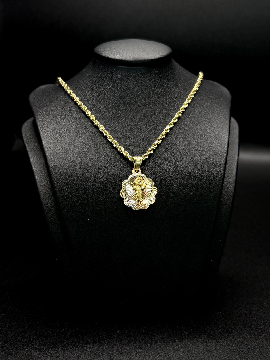 Kid's Chain and Pendant 14KT