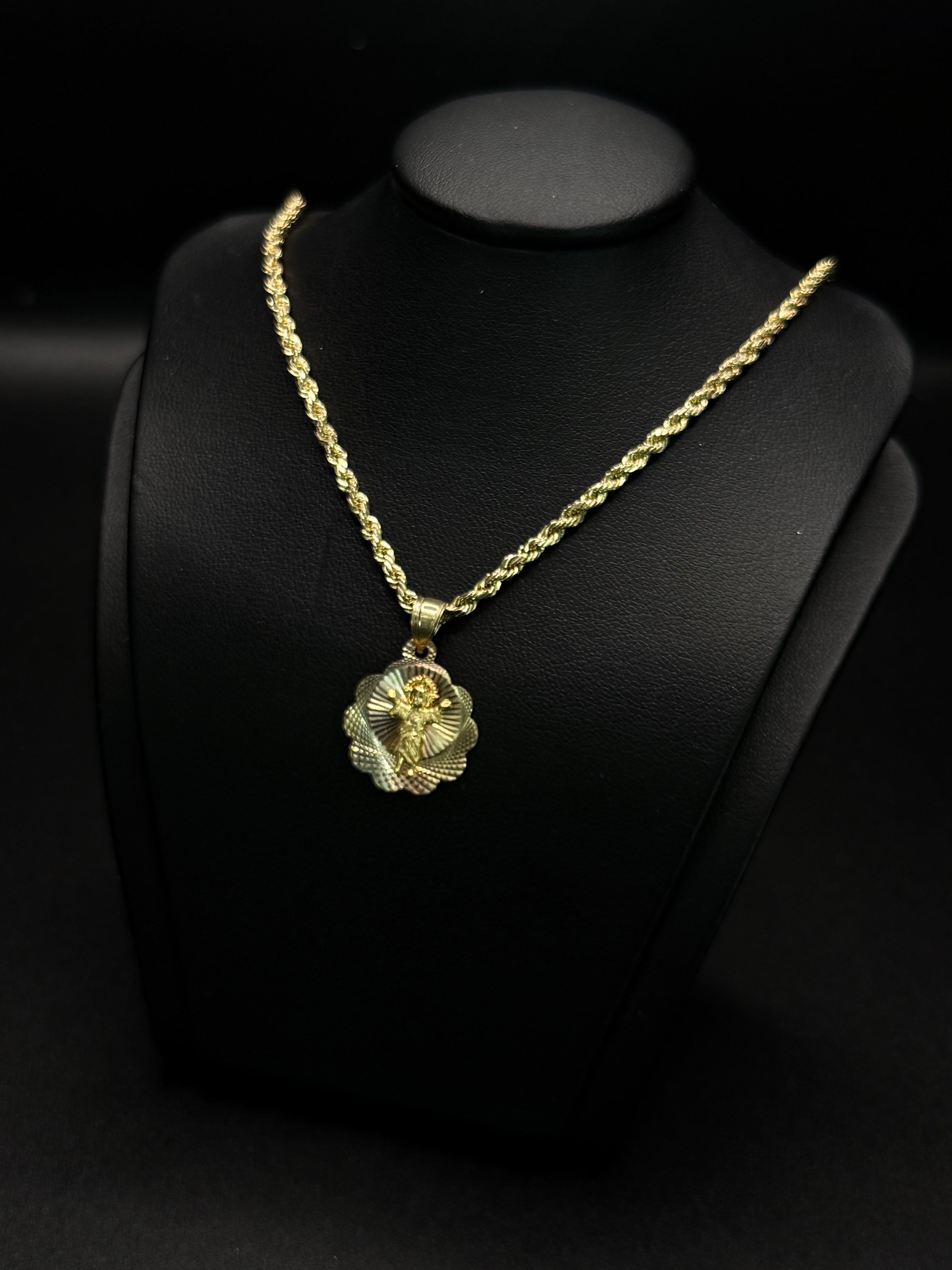 Kid's Chain and Pendant 14KT