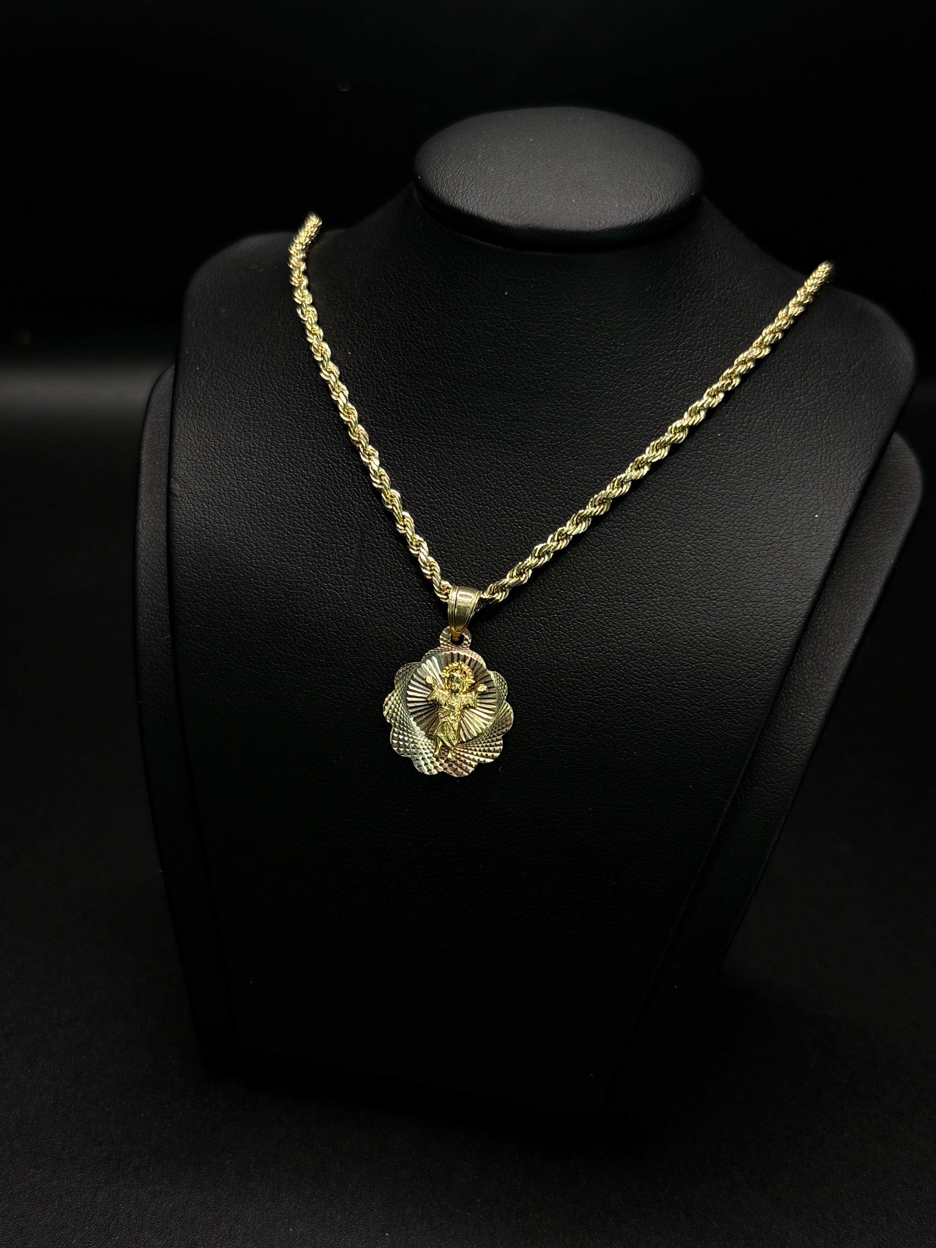 Kid's Chain and Pendant 14KT