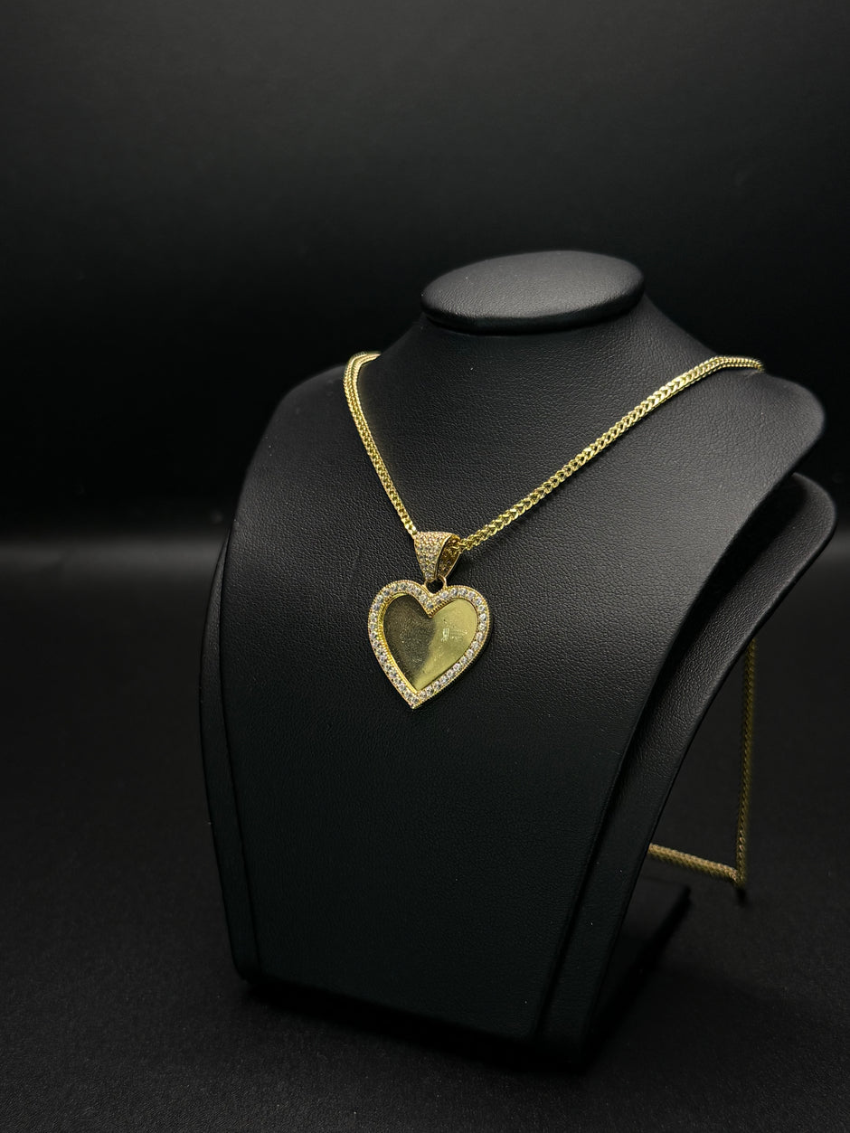 Kid's Chain and Picture Pendant 14KT