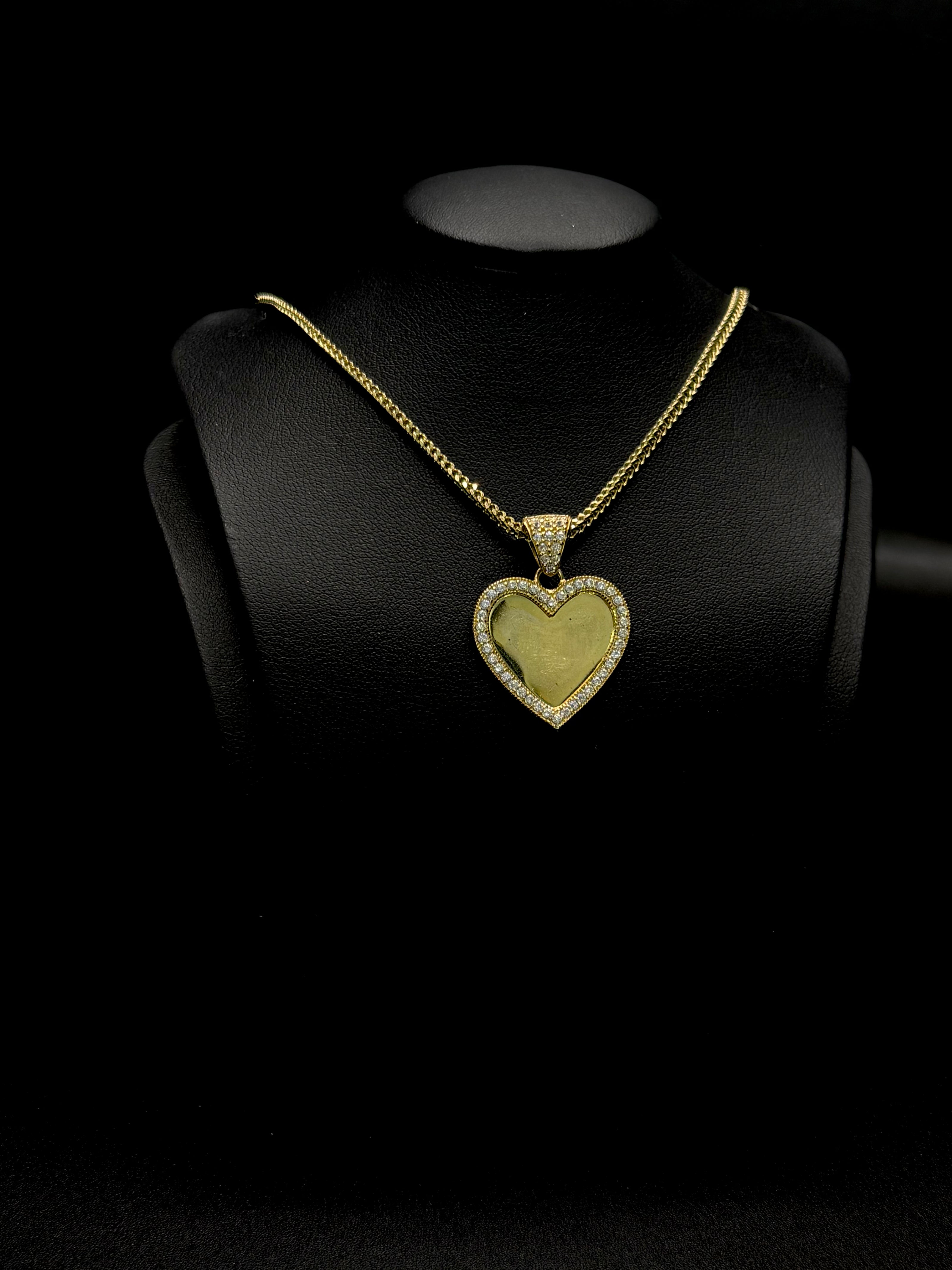 Kid's Chain and Picture Pendant 14KT
