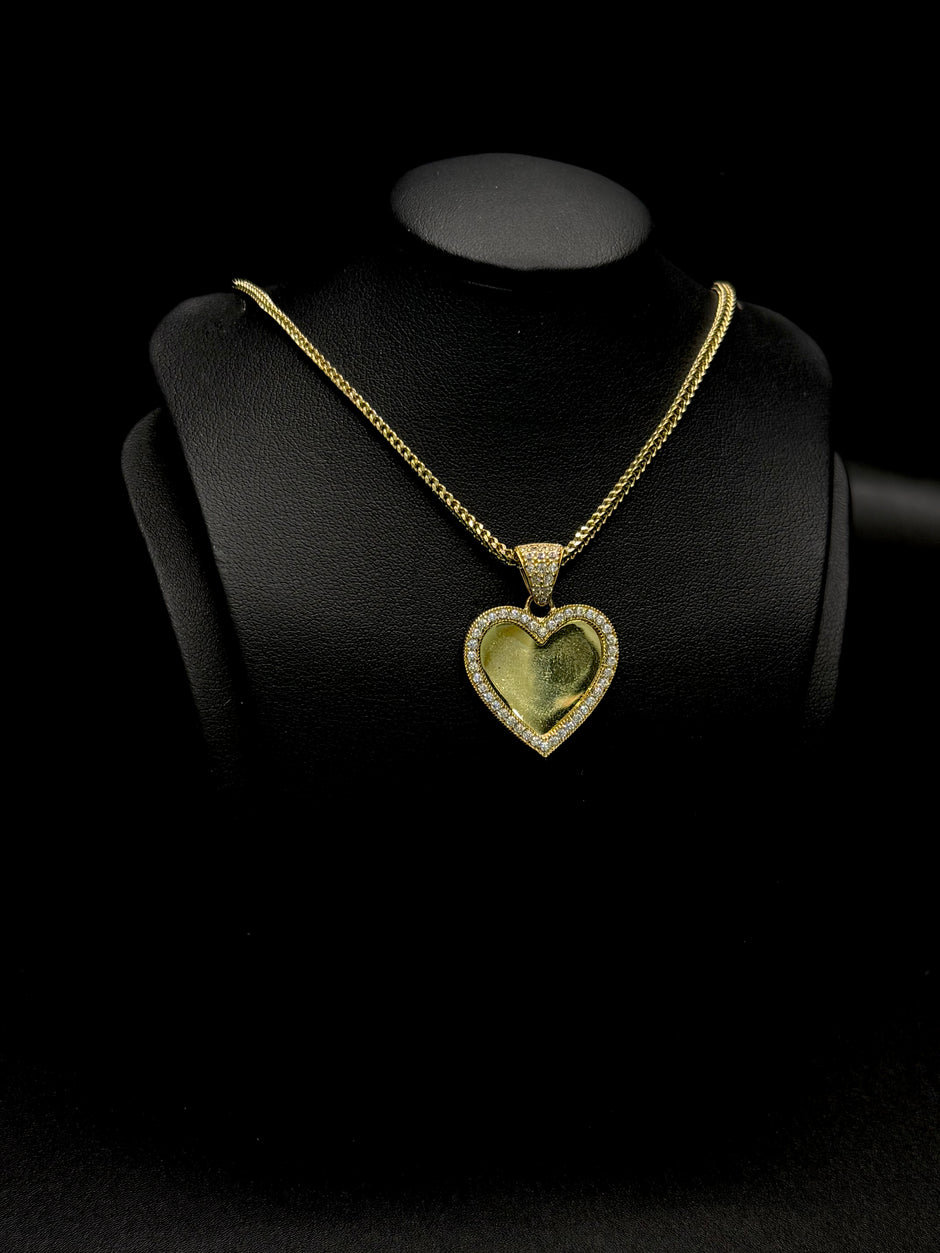 Kid's Chain and Picture Pendant 14KT