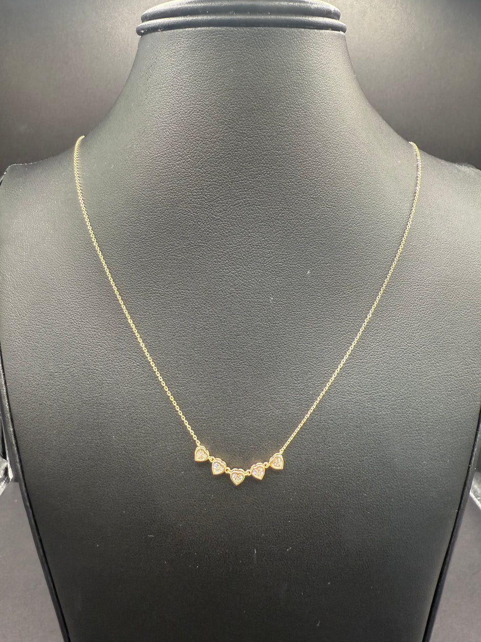 DELICATE 14KT HEARTS CHAIN