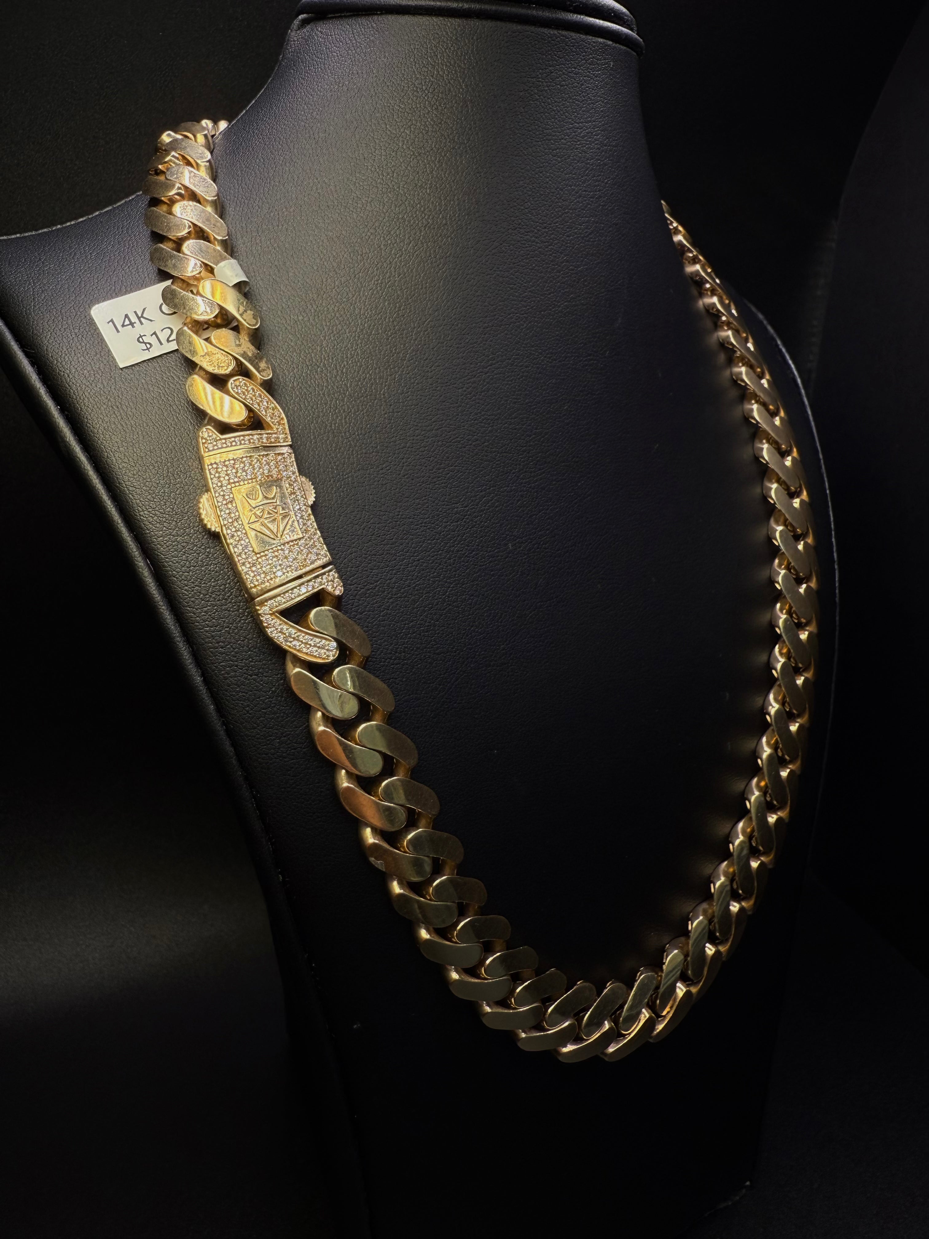 14K Monaco Chocker