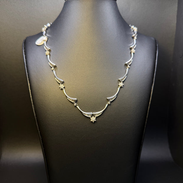 White Gold with Diamonds Neckless