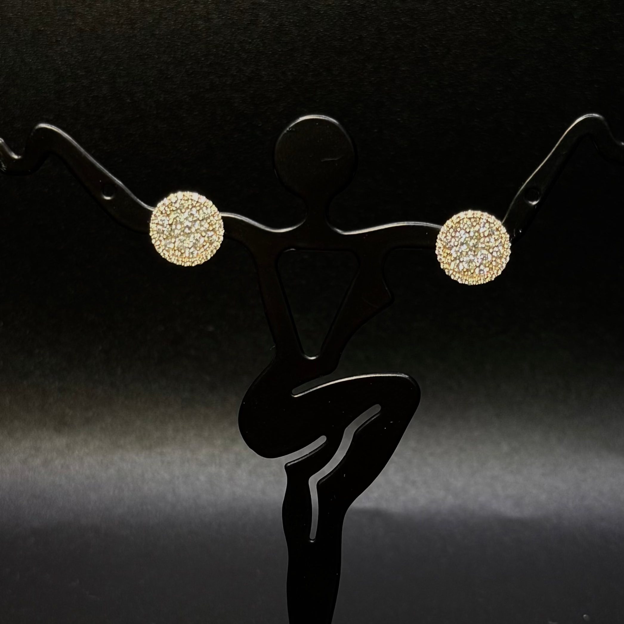 14KT Round Diamond Earrings