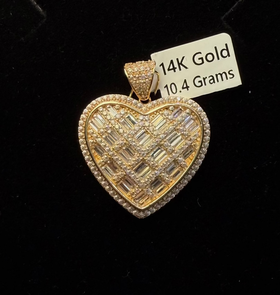 Heart Shape Pendant W/Zirconias
