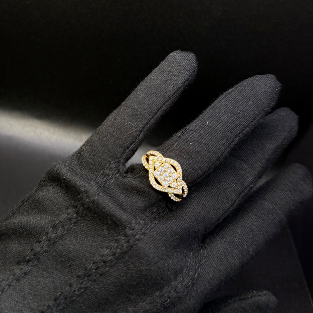 Stunning Promise Ring