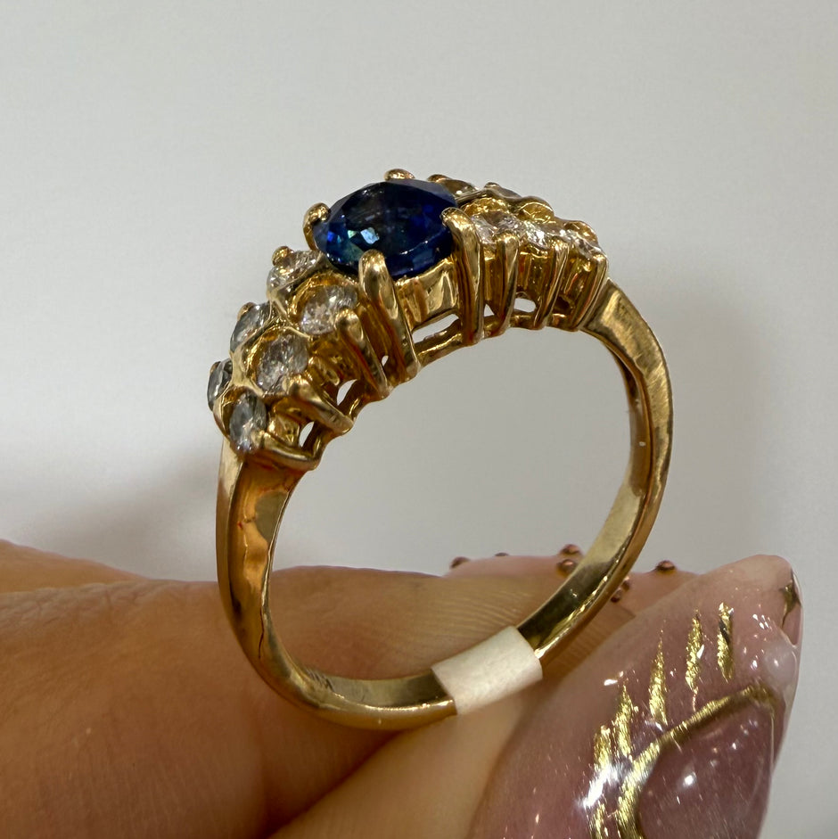 14KT  Diamonds Ring and Natural Sapphire