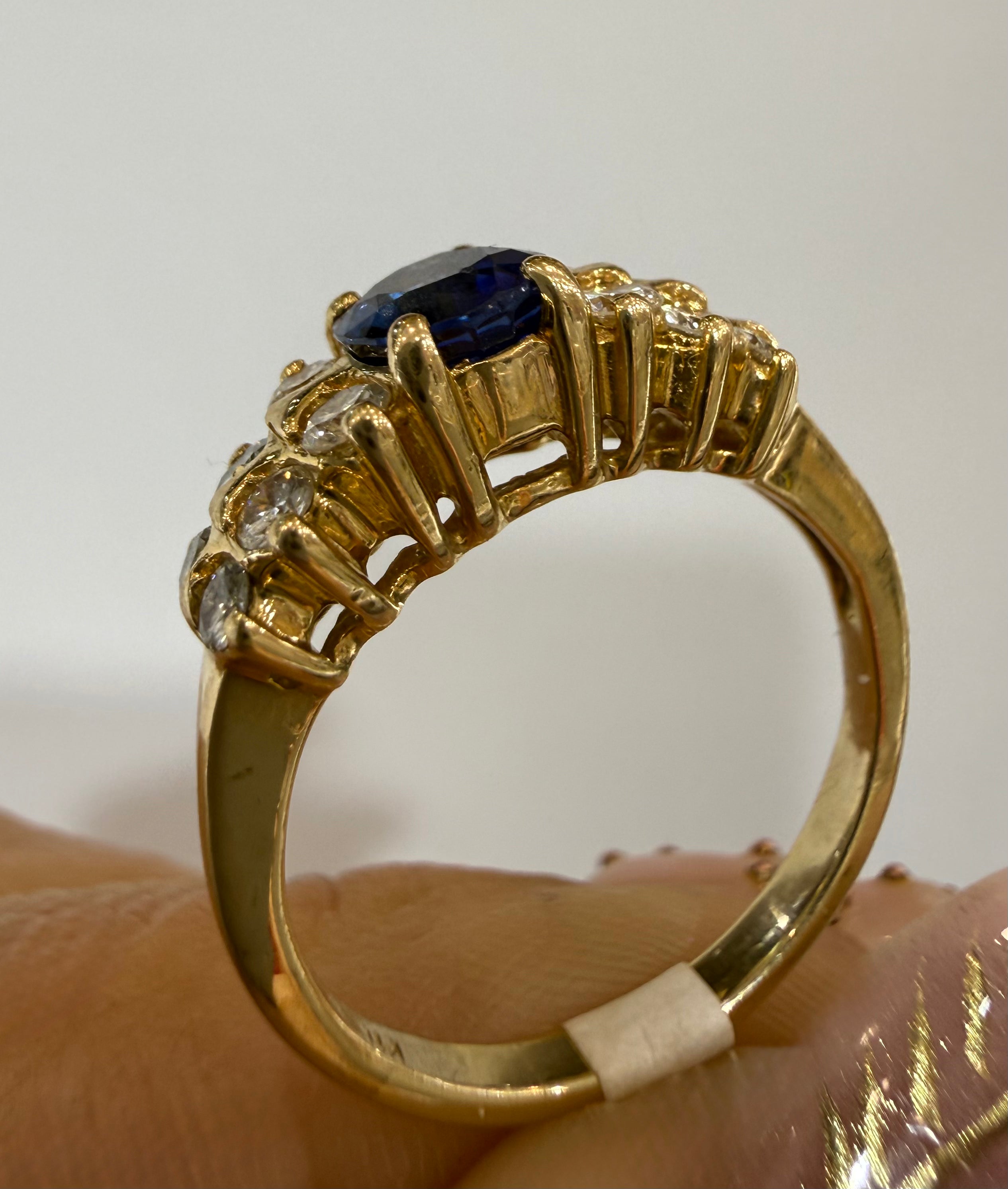 14KT  Diamonds Ring and Natural Sapphire